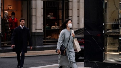 Many scientists are pressing the British government to re-impose social restrictions and speed up booster vaccinations as coronavirus infection rates, already Europe's highest, rise once more. (AP)