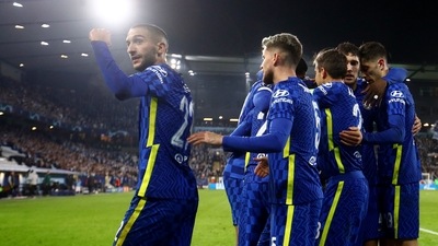 Chelsea's Hakim Ziyech celebrates scoring their first goal with teammates (Action Images via Reuters)