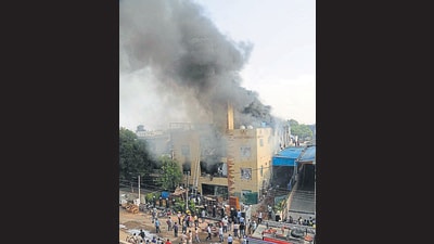 Three workers died in a factory fire that broke out at a three-storeyed furniture factory in the Industrial Area, Panchkula. (HT File Photo) Three workers died in a factory fire that broke out at a three-storeyed furniture factory in the Industrial Area, Panchkula. (HT File Photo)