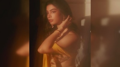 If you are confused about your Diwali outfit then you can take inspiration from this look of Khushi Kapoor. (Instagram/@khushi05k)