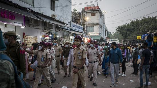 The air quality in the national capital worsened Wednesday, even as Delhi Police flying squads fanned out across the city to crack down on the sale and use of crackers. (Bloomberg)