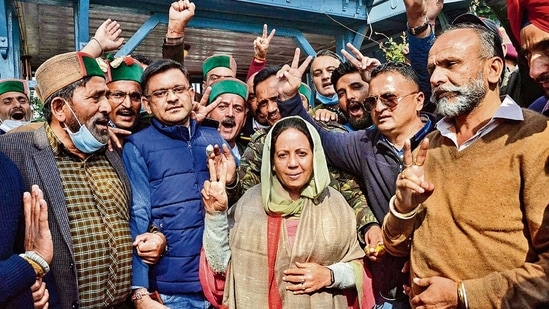 Shimla: Congress candidate from Mandi Lok Sabha seat Pratibha Singh celebrates her victory in by-elections, Shimla, Tuesday, Nov. 2, 2021. (PTI Photo) (PTI11_02_2021_000107A) (PTI)