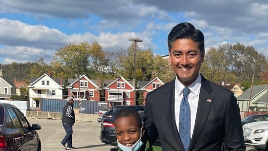 Pureval, a Democrat, had formerly served as Hamilton County clerk of courts.(Twitter/ Aftab Pureval)