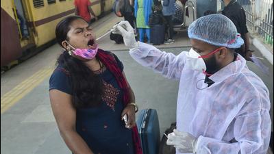 Although the Maharashtra has been witnessing a steady drop in the Covid-19 cases over last more than two months, the Covid Case Fatality Rate (CFR) still remains a matter of concern for the authorities (AHT PHOTO) Although the Maharashtra has been witnessing a steady drop in the Covid-19 cases over last more than two months, the Covid Case Fatality Rate (CFR) still remains a matter of concern for the authorities (AHT PHOTO)