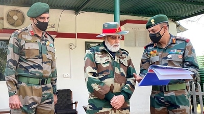 Prime Minister Narendra Modi interacts with senior army officials on his arrival to celebrate Diwali at Nowshera in Jammu and Kashmir (J&K)'s Rajouri on Thursday. (ANI) Prime Minister Narendra Modi interacts with senior army officials on his arrival to celebrate Diwali at Nowshera in Jammu and Kashmir (J&K)'s Rajouri on Thursday. (ANI)