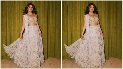 In nude eyeshadow, mascara-laden eyelashes, black eyeliner, black kohl, drawn eyebrows, contoured cheeks and a shade of soft maroon lipstick, Priyanka posed for the pictures. (Instagram/@priyankachopra) In nude eyeshadow, mascara-laden eyelashes, black eyeliner, black kohl, drawn eyebrows, contoured cheeks and a shade of soft maroon lipstick, Priyanka posed for the pictures. (Instagram/@priyankachopra)