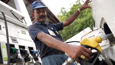 A number of states have also reduced duties on petrol and diesel after Centre's announcement. (HT File Photo)