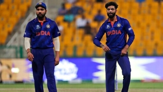 India's Ravindra Jadeja, right, interacts with teammate Rohit Sharma(AP)