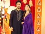 Ranbir Kapoor and Alia Bhatt at a puja pandal in Mumbai.(Varinder Chawla) Ranbir Kapoor and Alia Bhatt at a puja pandal in Mumbai.(Varinder Chawla)