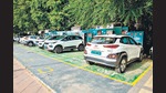 A panel to finalise electric vehicle policy draft has found loopholes in the latest draft of the policy. The administration is to bring the policy to encourage e-vehicles to reduce pollution. (Shutterstock File Photo/ Representational image) A panel to finalise electric vehicle policy draft has found loopholes in the latest draft of the policy. The administration is to bring the policy to encourage e-vehicles to reduce pollution. (Shutterstock File Photo/ Representational image)