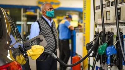 The Union finance ministry had on Wednesday announced a ₹5 per litre cut in excise duty on petrol and a ₹10 per litre cut in excise duty on diesel. (Representational photo) The Union finance ministry had on Wednesday announced a ₹5 per litre cut in excise duty on petrol and a ₹10 per litre cut in excise duty on diesel. (Representational photo)