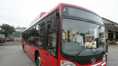 The induction of the new buses is part of a larger plan of the government to add 4,000 buses to the city’s fleet by the end of next year. (Representational image/HT Archive) The induction of the new buses is part of a larger plan of the government to add 4,000 buses to the city’s fleet by the end of next year. (Representational image/HT Archive)