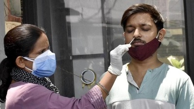 India reported 12,729 new cases of Covid-19 and 221 related fatalities on Friday. (HT File Photo) India reported 12,729 new cases of Covid-19 and 221 related fatalities on Friday. (HT File Photo)