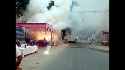 A fire broke out at crackers stalls at Jalal village in Bathinda Diwali night. (Sanjeev Kumar/ht)
