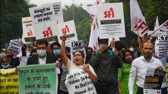 Students Federation of India (SFI) activists protested outside Tripura Bhawan in New Delhi against communal violence in Tripura, (HT Photo/Amal KS)