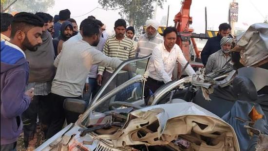 5 killed in car accident in Haryana’s Kurukshetra district | Latest ...