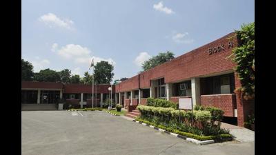 Notably, the non-official members of the CHB had last week supported the demand of long-time allottees for a one-time settlement for all violations. They also recommended an increase in the floor area ratio Chandigarh Housing Board. (HT File)