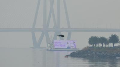 Mumbai’s AQI stood at 215 on Diwali, based on 10 monitoring stations under the Union ministry of earth sciences’ system of air quality and weather forecasting and research (SAFAR) as compared to 107 (moderate) in 2020 and 75 (moderate) in 2019. (Satish Bate/HT Photo) Mumbai’s AQI stood at 215 on Diwali, based on 10 monitoring stations under the Union ministry of earth sciences’ system of air quality and weather forecasting and research (SAFAR) as compared to 107 (moderate) in 2020 and 75 (moderate) in 2019. (Satish Bate/HT Photo)