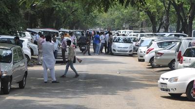 Members of the Citizens’ Welfare Association, Panchkula, have written to Vinay Pratap Singh, deputy commissioner, Panchkula, and sought uniform parking rates. (HT File Photo/ Representational image)