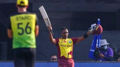 West Indies' Dwayne Bravo gestures to the crowd as he walks from the field after he was dismissed by Australia's Josh Hazlewood during the Cricket Twenty20 World Cup match between Australia and the West Indies in Abu Dhabi, UAE, Saturday, Nov. 6, 2021 (AP) West Indies' Dwayne Bravo gestures to the crowd as he walks from the field after he was dismissed by Australia's Josh Hazlewood during the Cricket Twenty20 World Cup match between Australia and the West Indies in Abu Dhabi, UAE, Saturday, Nov. 6, 2021 (AP)