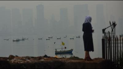 The India Meteorological Department (IMD) had forecast earlier this week that Mumbai might get an unseasonal bout of light rains over the weekend after Diwali. (Satish Bate/HT Photo) The India Meteorological Department (IMD) had forecast earlier this week that Mumbai might get an unseasonal bout of light rains over the weekend after Diwali. (Satish Bate/HT Photo)