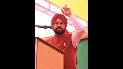 Punjab CM Charanjit Singh Channi says all those who pushed the Punjab youth into drugs would not be spared. With the opening of report against the drug mafia, all big sharks would be exposed. (HT photo) Punjab CM Charanjit Singh Channi says all those who pushed the Punjab youth into drugs would not be spared. With the opening of report against the drug mafia, all big sharks would be exposed. (HT photo)