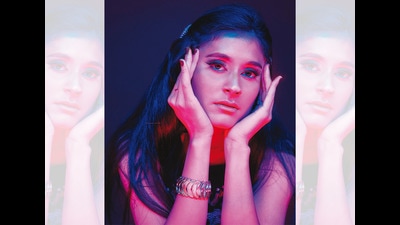 Shuba recently mixed her vocal and mimicry skills to order a pizza by singing in Shakira’s vocal style, which went viral (aka Vinsek) Shuba recently mixed her vocal and mimicry skills to order a pizza by singing in Shakira’s vocal style, which went viral (aka Vinsek)