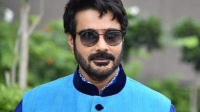 Prosenjit Chatterjee tagged PM Modi and Mamata Banerjee in his complaint against a food delivery app.