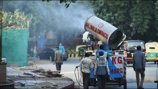 NCRTC officials said anti-smog guns are operational round the clock at the site. (Picture for representation only/HT)