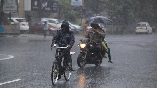 The IMD bulletin has forecasted heavy rainfall with thunderstorm in multiple southern states, including Andhra Pradesh, Tamil Nadu, among others, and Goa and Maharashtra. (HT File/Representative use) The IMD bulletin has forecasted heavy rainfall with thunderstorm in multiple southern states, including Andhra Pradesh, Tamil Nadu, among others, and Goa and Maharashtra. (HT File/Representative use)