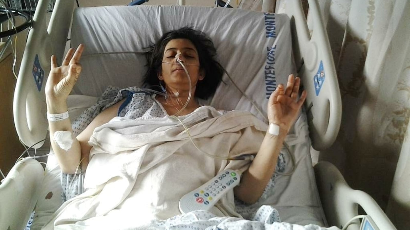 1600px x 900px - Manisha Koirala writes about the 'arduous' fight with cancer, shares pics  from her treatment | Bollywood - Hindustan Times