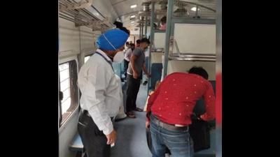 A team of 34 ticket checkers conducted special checking in trains running from or through Amritsar-Jalandhar railway section and Jalandhar-Ludhiana railway section of Firozpur division of Northern Railways on Saturday. (HT Photo)