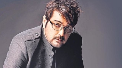Prosenjit-Chatterjee (File Photo) Prosenjit-Chatterjee (File Photo)