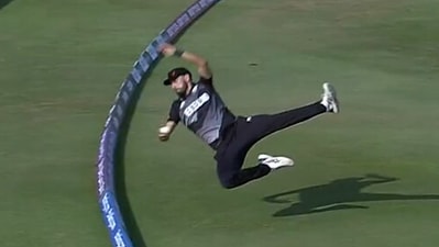 Daryl Mitchell makes a superb fielding effort (Twitter grab)