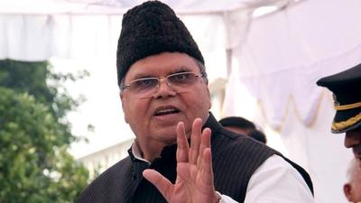 Meghalaya governor Satya Pal Malik on Sunday attacked the Centre over the ongoing farmers’ protests. Meghalaya governor Satya Pal Malik on Sunday attacked the Centre over the ongoing farmers’ protests.