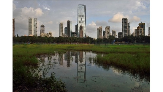 Shivaji Park, where the Mumbai Police Band would often perform before the pandemic hit and restrictions set in, back in March 2020. Now the band has their own YouTube channel, on which they go by “Khaki Studio.”(Photo by Satish Bate/Hindustan Times)