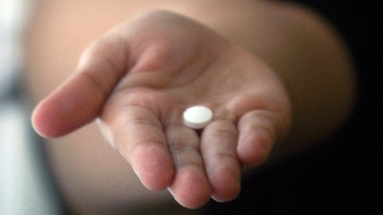 UK to roll out Covid-19 antiviral drug trial this month: Health security agency. (HT FILE)