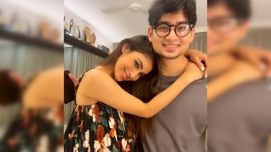 Mouni Roy couldn't be with her brother this Bhai Dooj so she wished him by posting a couple of throwback pictures with him on Instagram.(Instagram/@imouniroy)
