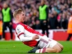 Arsenal's Emile Smith Rowe celebrates scoring during the English Premier League soccer match between Arsenal and Watford at the Emirates Stadium, London, Sunday Nov. 7, 2021.(AP) Arsenal's Emile Smith Rowe celebrates scoring during the English Premier League soccer match between Arsenal and Watford at the Emirates Stadium, London, Sunday Nov. 7, 2021.(AP)