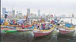The coastal city of Mumbai is in crisis. There’s plastic in its ocean and its beaches. The Koliwada residents living along its coastline are losing access to fishing commons and livelihoods. (HT Photo) The coastal city of Mumbai is in crisis. There’s plastic in its ocean and its beaches. The Koliwada residents living along its coastline are losing access to fishing commons and livelihoods. (HT Photo)