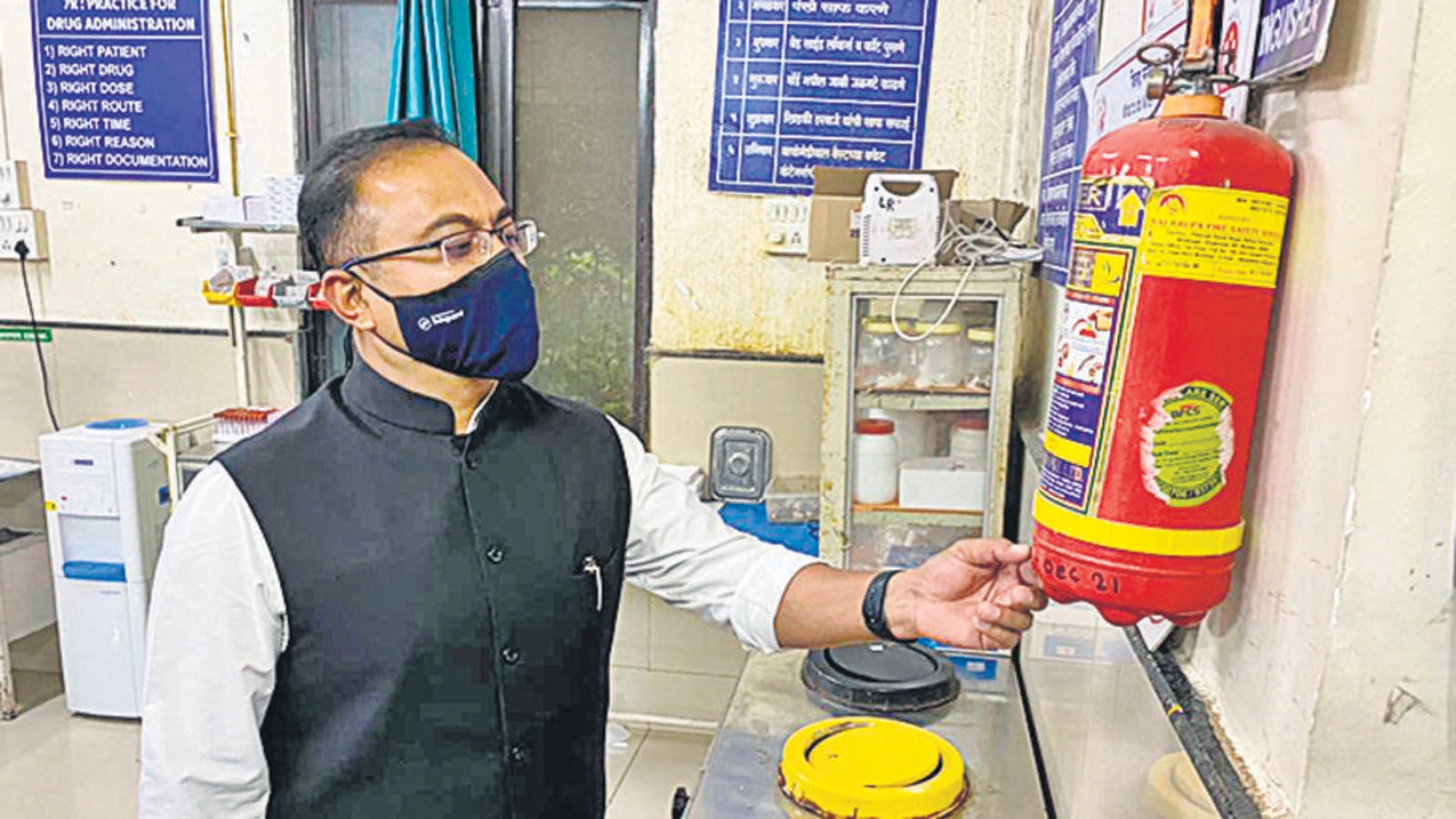 Comply with fire safety norms by November 30, Pune district collector