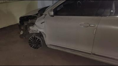 After knocking down the couple, Karmate drove the car 18km to Dahanu police station even after the tyre and tube of the left front wheel gave way. He later abandoned the car near Dahanu police station and fled from the spot. After knocking down the couple, Karmate drove the car 18km to Dahanu police station even after the tyre and tube of the left front wheel gave way. He later abandoned the car near Dahanu police station and fled from the spot.