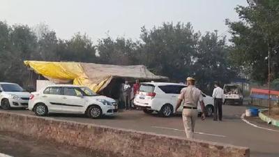A special investigation team of Punjab Police heading for Rohtak’s Sunaria jail on Monday morning to question Dera Sacha Sauda chief Gurmeet Ram Rahim Singh. (HT Photo) A special investigation team of Punjab Police heading for Rohtak’s Sunaria jail on Monday morning to question Dera Sacha Sauda chief Gurmeet Ram Rahim Singh. (HT Photo)