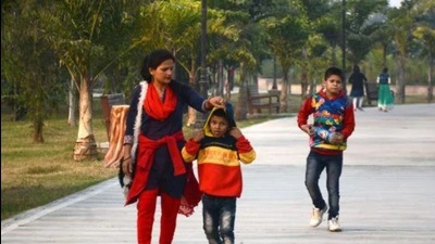 IMD data showed that the maximum temperature has also dropped. (HT File Photo) IMD data showed that the maximum temperature has also dropped. (HT File Photo)