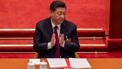 China’s President Xi Jinping is expected to retain power for an unprecedented third time in 2022. A key three-day Communist party meeting to be held in Beijing is set to cement Xi Jinping’s authority. (AFP) China’s President Xi Jinping is expected to retain power for an unprecedented third time in 2022. A key three-day Communist party meeting to be held in Beijing is set to cement Xi Jinping’s authority. (AFP)