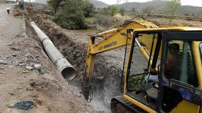 The Pune Municipal Corporation (PMC) has asked contractors of the 24x7 regular and equitable water project to impose fines for shoddy reinstatement of roads after receiving complaints from various parts of the city. (REPRESENTATIVE PHOTO) The Pune Municipal Corporation (PMC) has asked contractors of the 24x7 regular and equitable water project to impose fines for shoddy reinstatement of roads after receiving complaints from various parts of the city. (REPRESENTATIVE PHOTO)