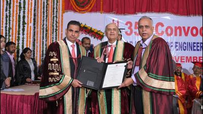 BMC chief Iqbal Singh Chahal has been awarded the degree of Doctor of Science (Honoris Causa) by the Thapar Institute of Engineering and Technology (TIET), Patiala, for his work in leading the fight against the second wave of the Covid-19.
