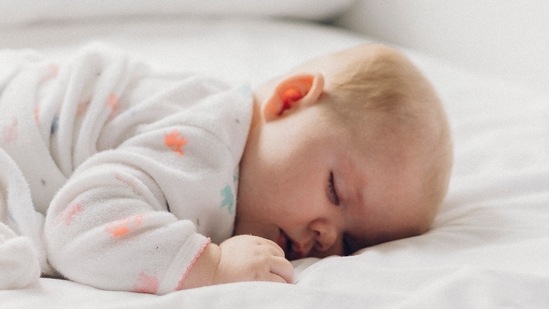 Nightwear allow babies to sleep cozily and comfortably.(Unsplash) Nightwear allow babies to sleep cozily and comfortably.(Unsplash)
