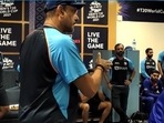 Ravi Shastri addressing the Indian players on his last day as India head coach