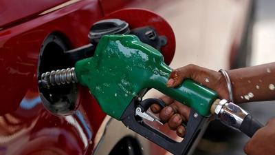The TDP protesters kept on sounding the horns of their bikes to register their discontent at the high fuel prices in the state. (REUTERS)